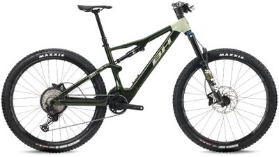 BH  iLYNX TRAIL 8.2