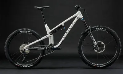 Commencal META SX V5 ESSENTIAL CLEAR SILVER