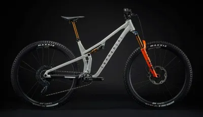 Commencal T.E.M.P.O. SIGNATURE CLEAR SILVER