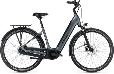 Cube Supreme Hybrid Pro 625 