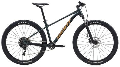 GIANT Cross Country Bike GIANT Talon 2 2025 | 27,5 Zoll | Diamant