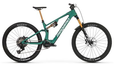 Megamo Bicycles Enduro E-Bike Megamo Bicycles Reason CRB 03 AXS 2026 | 800 Wh | 29 Zoll | Diamant
