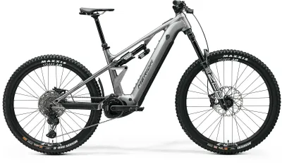 Merida eONE-EIGHTY 900