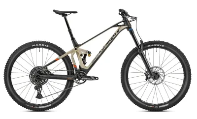 Mondraker SUPERFOXY CARBON R