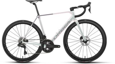 Orbea Allround-Rennrad Orbea Orca M20i Team 2026 | 28 Zoll | Diamant