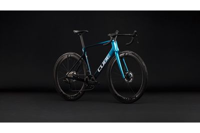 Endurance Bike Cube Agree C:62 Race 2026 | 28 Zoll | Diamant | 58 CM | chromeblue´n´liquidblue (Bild 9)