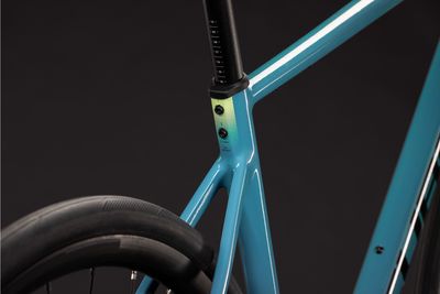 Endurance Bike Cube Attain Pro 2026 | 28 Zoll | Diamant | 56 CM | surfblue´n´black (Bild 4)