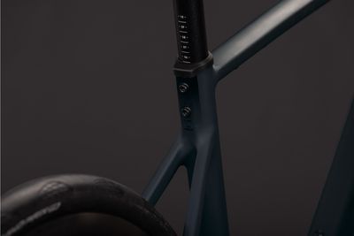 Endurance Bike Cube Attain SLX 2026 | 28 Zoll | Diamant | 56 CM | blueiris´n´black (Bild 9)