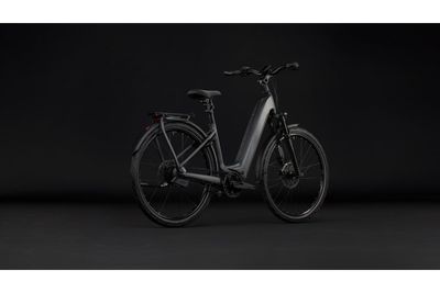 E-Bike Tourenrad Cube Kathmandu Hybrid Deluxe EXC 800 2027 | 800 Wh | 28 Zoll | Tiefeinsteiger | 58 cm | stealthgrey´n´grey (Bild 11)