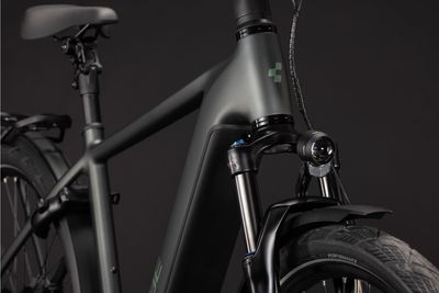 E-Bike Tourenrad Cube Kathmandu Hybrid Deluxe Pro 800 2027 | 800 Wh | 28 Zoll | Diamant | 50 cm | blackforest´n´chrome (Bild 3)