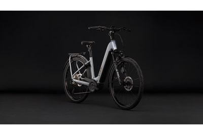 E-Bike Tourenrad Cube Kathmandu Hybrid EXC 800 2027 | 800 Wh | 28 Zoll | Tiefeinsteiger | 46 cm | slategrey´n´chrome (Bild 11)