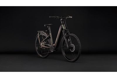 E-Bike Tourenrad Cube Kathmandu Hybrid EXC 800 2027 | 800 Wh | 28 Zoll | Tiefeinsteiger | 46 cm | stellar´n´chrome (Bild 22)