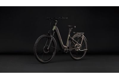 E-Bike Tourenrad Cube Kathmandu Hybrid EXC 800 2027 | 800 Wh | 28 Zoll | Tiefeinsteiger | 46 cm | stellar´n´chrome (Bild 20)