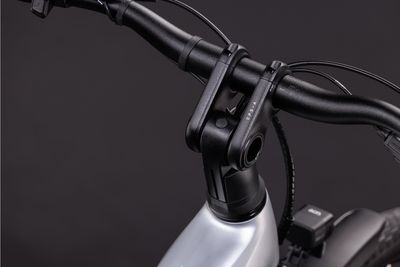 E-Bike Tourenrad Cube Kathmandu Hybrid ONE 800 2027 | 800 Wh | 28 Zoll | Trapez | 46 cm | silverstar´n´reflex (Bild 14)