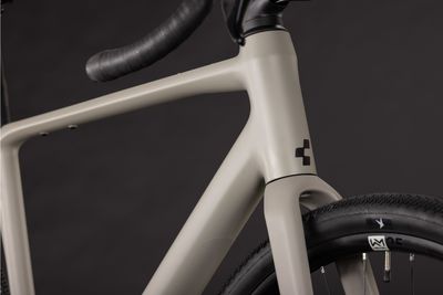Gravel Bike Cube Nuroad EX 2026 | 28 Zoll | Diamant | XL | oatgrey´n´black (Bild 3)