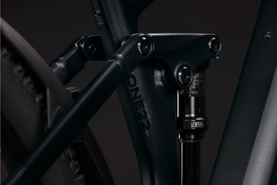 E-Cross Country Bike Cube Stereo Hybrid ONE22 SLX 2027 | 800 Wh | 27,5 Zoll | Diamant | S | silverdust´n´chrome (Bild 6)