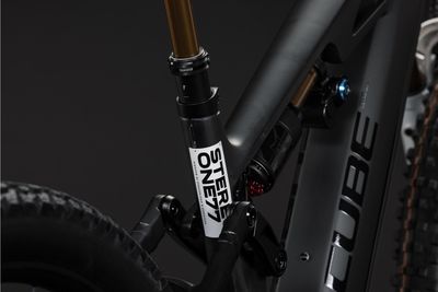 Enduro E-Bike Cube Stereo Hybrid ONE77 HPC AT 2026 | 800 Wh | 29 / 27,5 Zoll | Diamant | S | carbon´n´white (Bild 7)