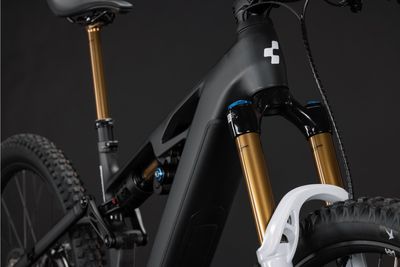 Enduro E-Bike Cube Stereo Hybrid ONE77 HPC AT 2026 | 800 Wh | 29 / 27,5 Zoll | Diamant | XL | carbon´n´white (Bild 3)