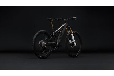 Enduro E-Bike Cube Stereo Hybrid ONE77 HPC AT 2026 | 800 Wh | 29 / 27,5 Zoll | Diamant | XL | carbon´n´white (Bild 9)