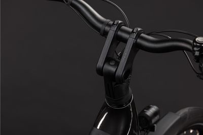 E-Stadtrad Cube Supreme Hybrid Comfort ONE 2026 | 600 Wh | 28 Zoll | Tiefeinsteiger | 46 CM | gunmetal´n´reflex (Bild 3)