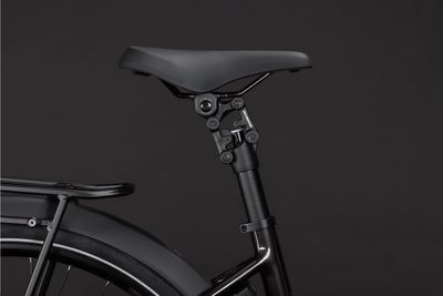 E-Stadtrad Cube Supreme Hybrid Comfort ONE 2026 | 600 Wh | 28 Zoll | Tiefeinsteiger | 46 CM | gunmetal´n´reflex (Bild 4)