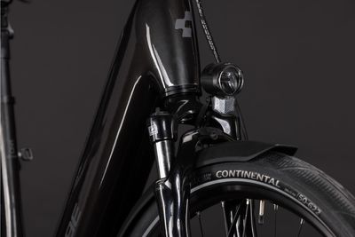 E-Stadtrad Cube Supreme Hybrid Comfort ONE 2026 | 600 Wh | 28 Zoll | Tiefeinsteiger | 46 CM | gunmetal´n´reflex (Bild 5)