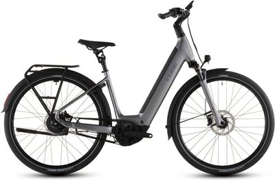 E-Stadtrad Cube Supreme Hybrid Deluxe Pro 600 2026 | 600 Wh | 28 Zoll | Tiefeinsteiger | 50 cm | quicksilver´n´grey (Bild 1)