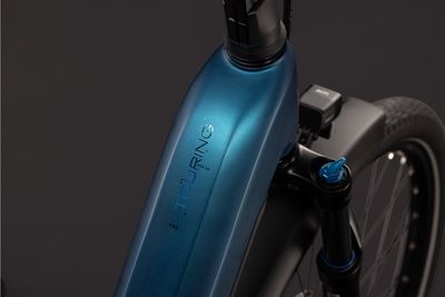E-Bike Tourenrad Cube Touring Hybrid Pro 2026 | 800 Wh | 28 Zoll | Tiefeinsteiger | 46 CM | electricblue´n´prizm (Bild 18)
