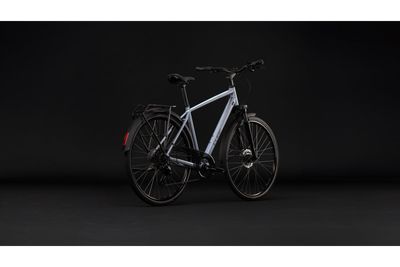 Tourenrad Cube Touring ONE 2026 | 28 Zoll | Diamant | 54 CM | silverblue´n´reflex (Bild 16)