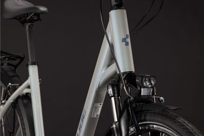 Urban Bike Cube Town ONE 2026 | 28 Zoll | Tiefeinsteiger | 45 CM | frostyleaves´n´blue (Bild 18)