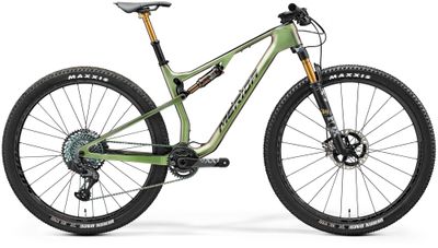 Cross Country Bike Merida NINETY-SIX RC 10K HP1 2023 | 29 Zoll | Diamant | S (16) | Grün/Grün (Bild 1)