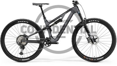 Enduro Bike Merida ONE-FORTY 8000 HP1 2023 | 29 Zoll | Diamant | XS | Silber(Schwarz) (Bild 1)