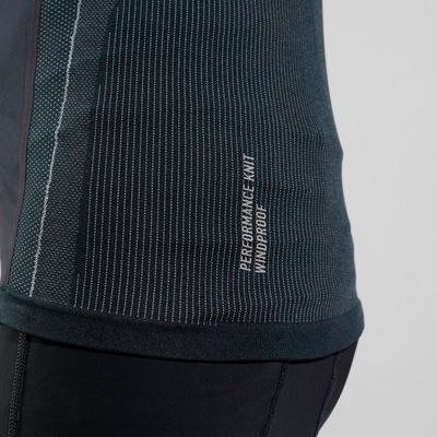 Fahrrad Unterhemd Odlo ZEROWEIGHT PK WINDPROOF BL TOP Unterhemd 2024 (Bild 4)