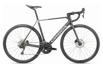 Allround-Rennrad Orbea Orca M30 2026 | 28 Zoll | Diamant | 47 cm | diamond carbon view (matt) - titan grey (gloss) (Bild 1)