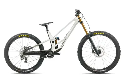 Downhill Bike Orbea RALLON 450 D-LTD 2026 | 29 / 27,5 Zoll | Diamant | M | white chic - diamond black (gloss) (Bild 2)