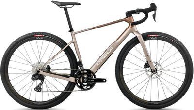 Gravel Bike Orbea Terra M20i Team 2026 | 28 Zoll | Diamant | M | Nickel - Met Cinnamon (Matt) (Bild 1)