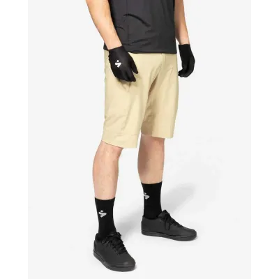 MTB Shorts Sweet Protection Hunter II Light kurze Hose 2025 (Bild 11)