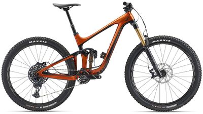 GIANT Fully MTB GIANT Reign Advanced Pro 1 2022 | 29 Zoll | Diamant