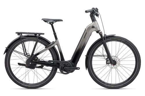 E-Stadtrad GIANT AnyTour E+ 0 2025 | 800 Wh | 28 Zoll | Tiefeinsteiger