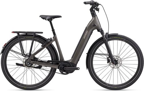 Urban E-Bike GIANT AnyTour E+ 3 2026 | 625 Wh | 28 Zoll | Tiefeinsteiger