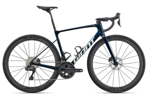 Endurance Bike GIANT Defy Advanced Pro 0 2026 | 28 Zoll | Diamant