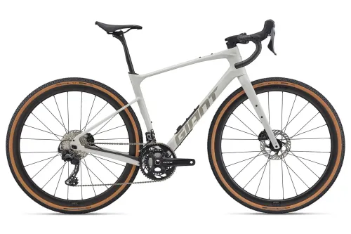 Gravel Bike GIANT Revolt Advanced 0 2026 | 28 Zoll | Diamant