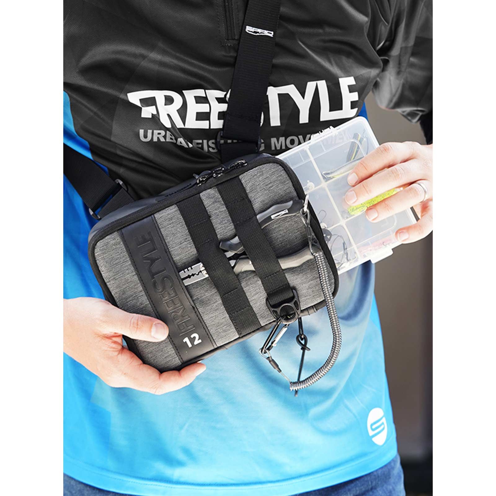 undefined Freestyle Side Pouch 12 Angeltasche mit Box