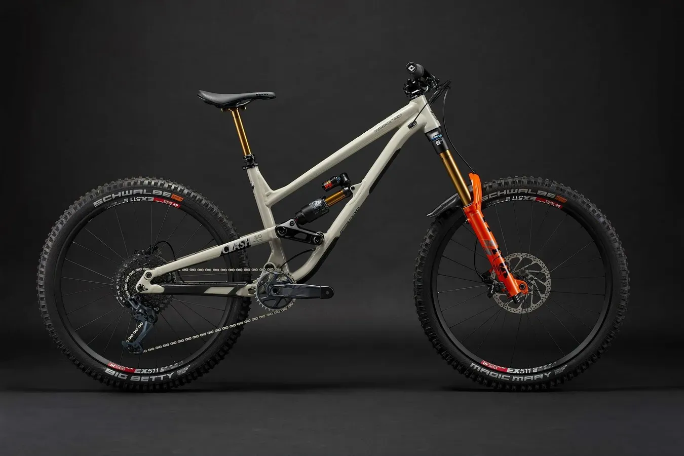 COMMENCAL Commencal CLASH SIGNATURE CHALK 2023 | 27,5 Zoll | Diamant (Bild 1)