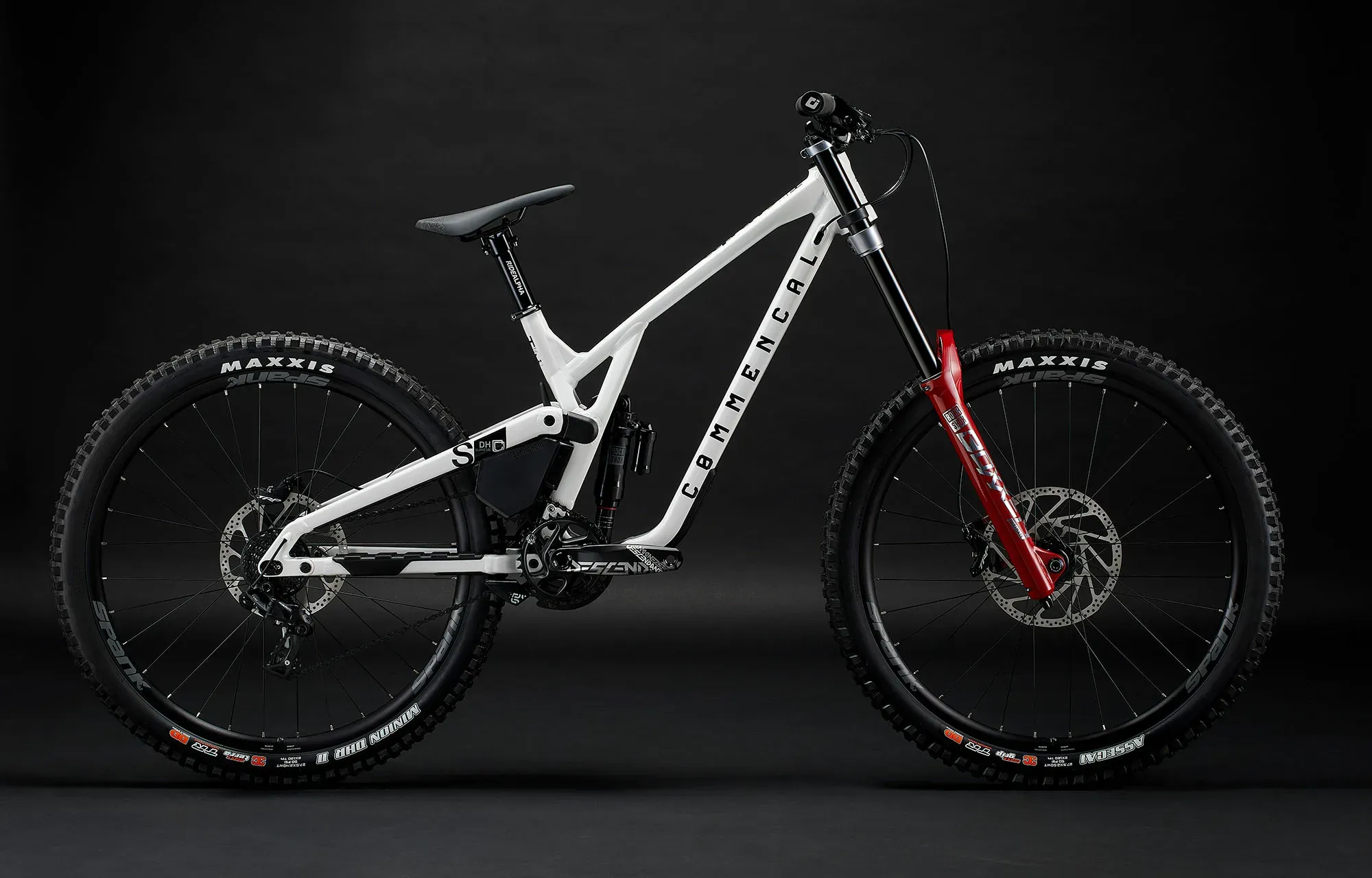 COMMENCAL Commencal Supreme DH V5 XS 2023 | 27,5 Zoll | Diamant (Bild 1)