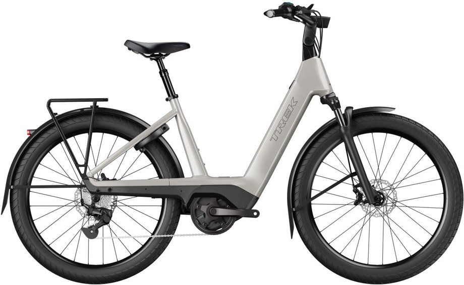 E-Bike Tourenrad Trek Charter+ 4 2026 | 800 Wh | 27,5 Zoll | Tiefeinsteiger (Bild 1)