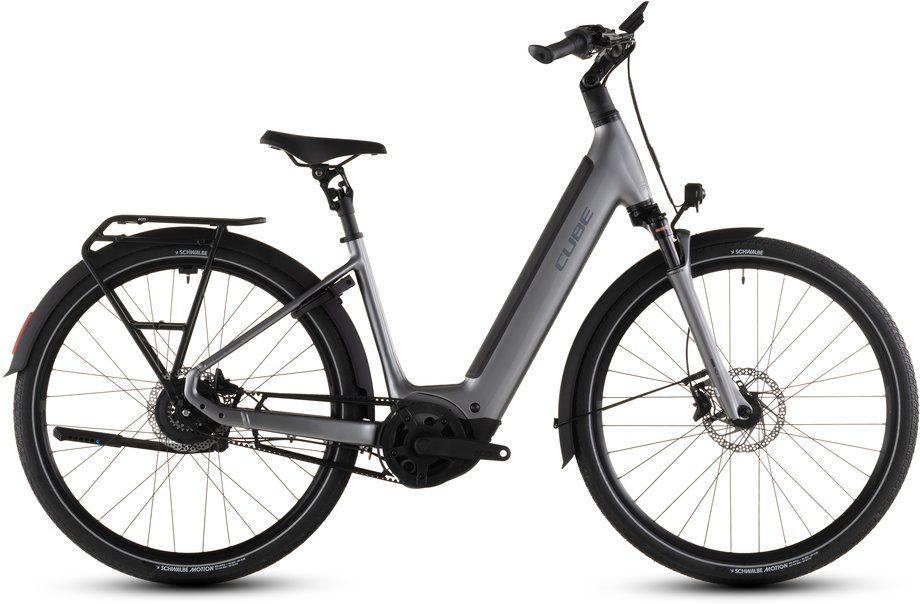 E-Stadtrad Cube Supreme Hybrid Deluxe Pro 600 2026 | 600 Wh | 28 Zoll | Tiefeinsteiger | 50 cm | quicksilver´n´grey (Bild 1)