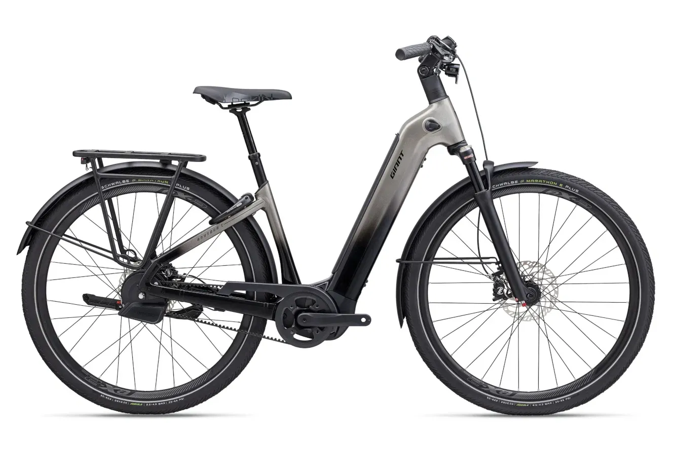 E-Stadtrad GIANT AnyTour E+ 0 2025 | 800 Wh | 28 Zoll | Tiefeinsteiger
