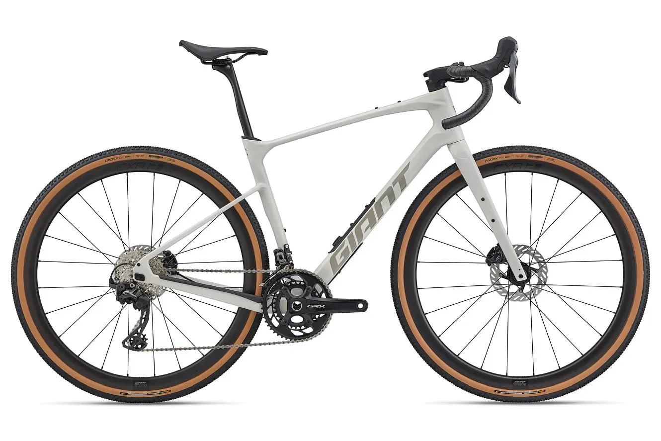 Gravel Bike GIANT Revolt Advanced 0 2026 | 28 Zoll | Diamant (Bild 1)