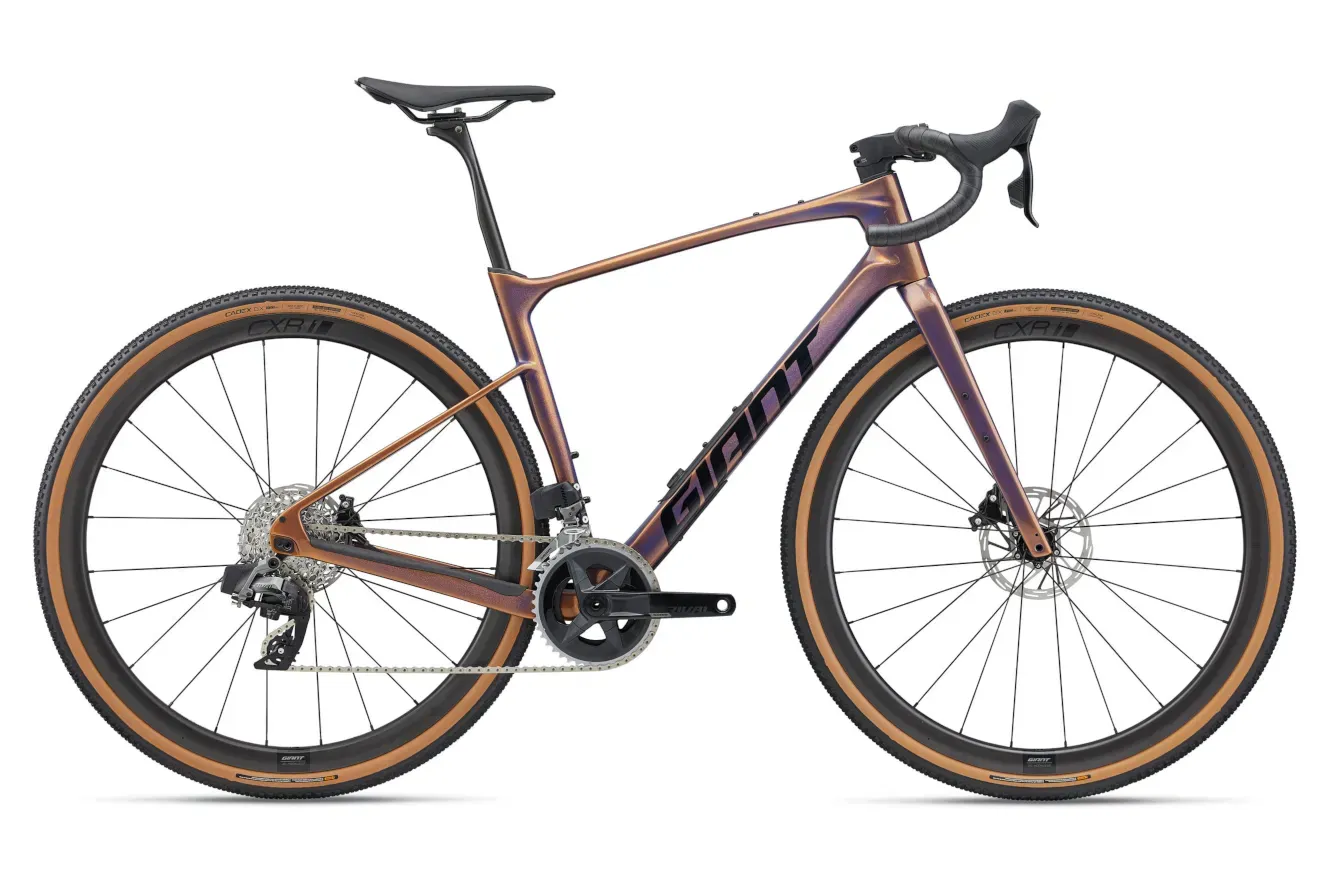 Gravel Bike GIANT Revolt Advanced Pro 1 2025 | 28 Zoll | Diamant